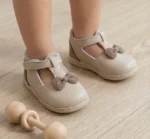 658